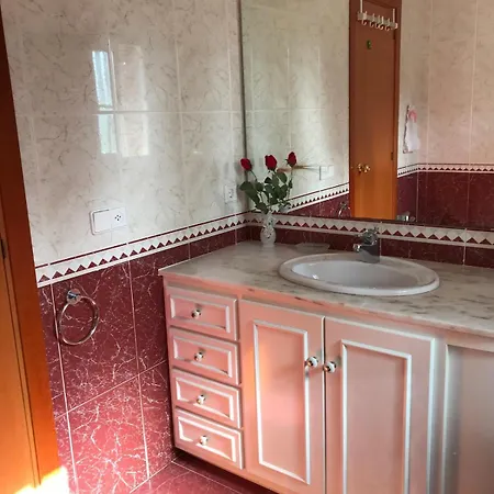 Casa Unifamiliar En Primera Linea De Mar